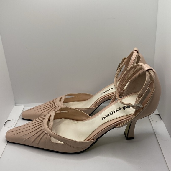 Nygard Collection Women’s Pink Leather Ankle Strap High Heels Size 7M - Picture 4 of 16